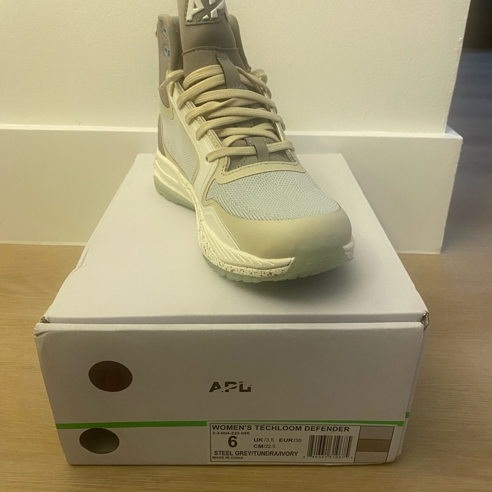 APL Techloom Defender - Picture 5 of 6